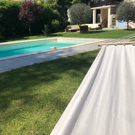 Сasa de vacaciones La Petite Ganiere